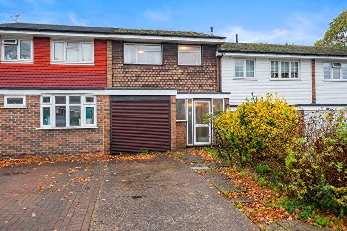 3 Bedroom Terraced House For Sale In Cator Road, Carshalton, SM5