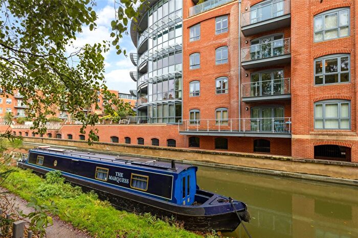 2 Bedroom Flat To Rent In Walton Well Road, Oxford, Oxfordshire, OX2