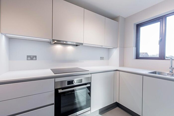 1 Bedroom Flat To Rent In Harrison Court Myers Lane, Off Mercury Road, SE14