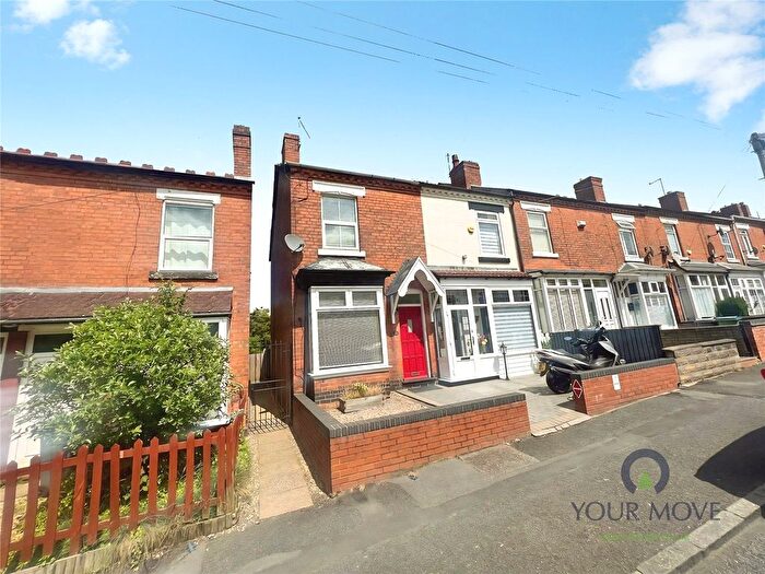 2 Bedroom End Terrace House For Sale In Weston Road, Smethwick, West Midlands, B67