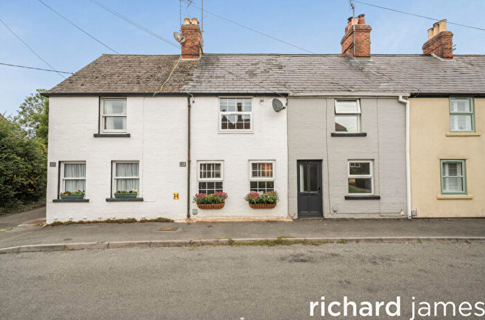 2 Bedroom Terraced House For Sale In Bradenstoke, Chippenham, SN15