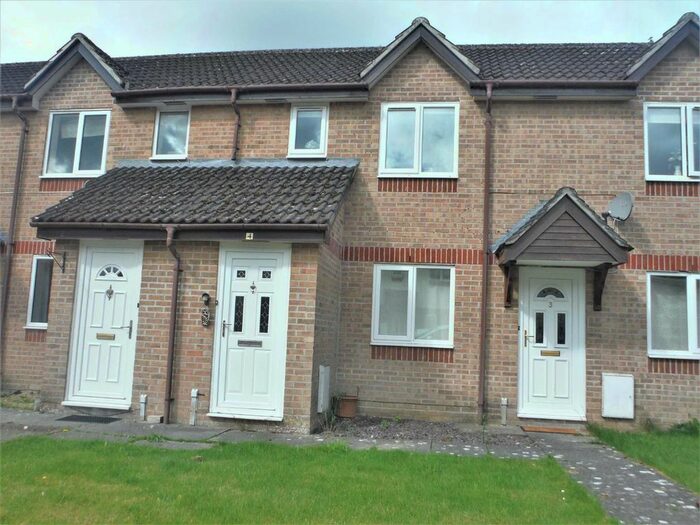 1 Bedroom Flat To Rent In Rupert Close, Devizes, SN10