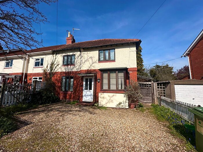 3 Bedroom Semi Detached House For Sale In Greenway Crescent, Taunton, TA2