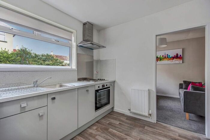 4 Bedroom Semi-Detached House To Rent In Greystoke Avenue, Southmead, Bristol, BS10