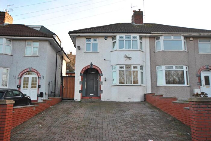 3 Bedroom Semi-Detached House For Sale In Airport Road, Hengrove, Bristol, BS14