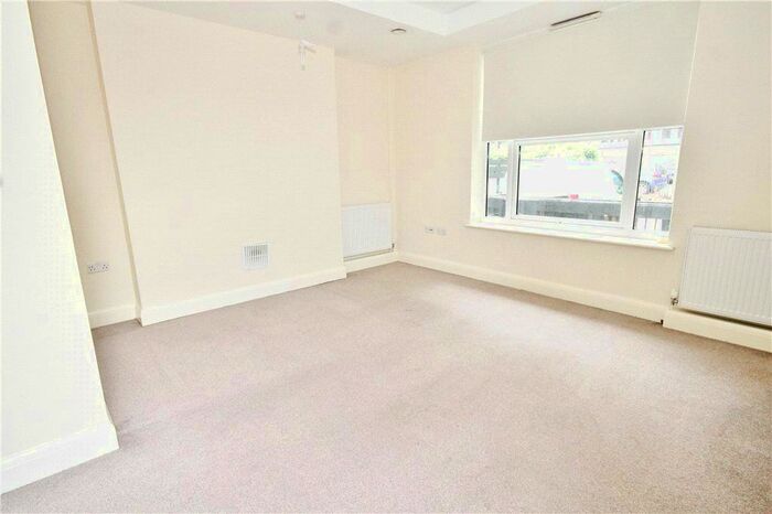 Studio To Rent In Roberts Street, Croydon CR0