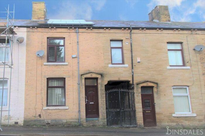 3 Bedroom Terraced House To Rent In Copley Street, Off Southfield Lane, Bradford, BD5