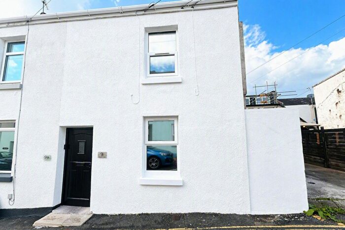 2 Bedroom Property To Rent In Church Lane, Torquay, TQ2