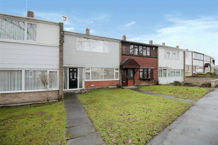 3 Bedroom Terraced House To Rent In Great Knightleys, Basildon, SS15