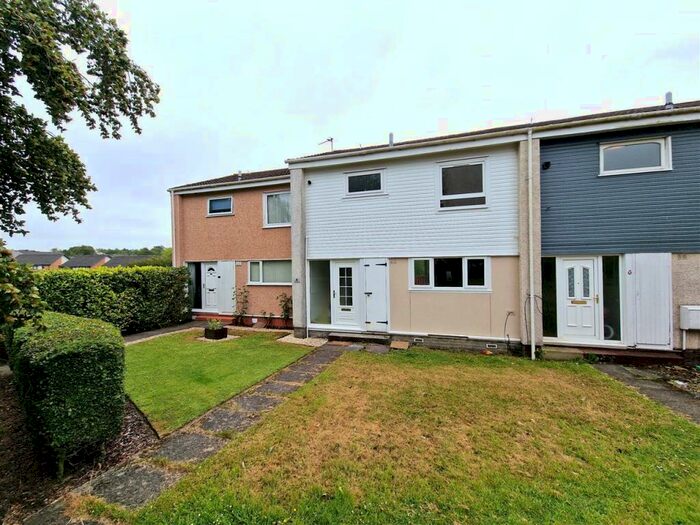 3 Bedroom Terraced House To Rent In Mallard Crescent, Greenhills, East Kilbride, G75