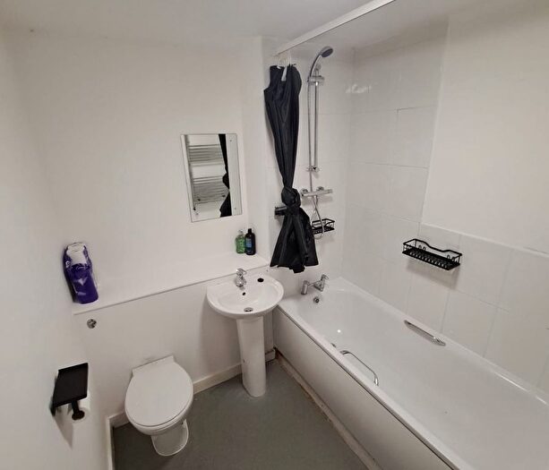 2 Bedroom Flat To Rent In Wishing Wells Apartments, Litherland Road, Bootle, Merseyside, L20