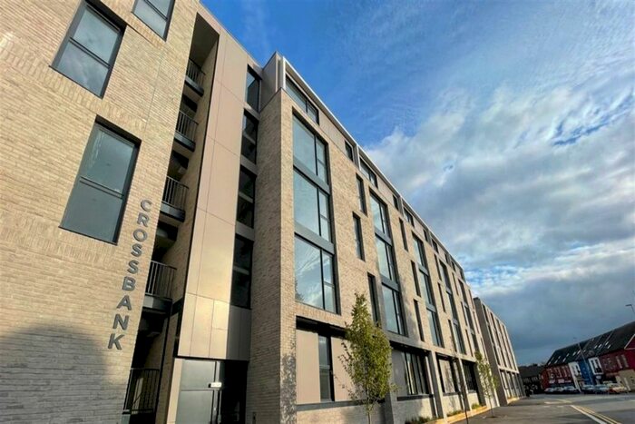 2 Bedroom Flat To Rent In Crossbank House, Lower Broughton Road, M7