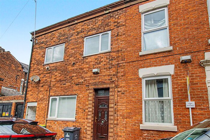 2 Bedroom Flat To Rent In Kenmure Place, Preston, PR1