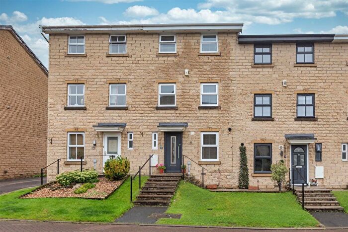 4 Bedroom Town House For Sale In Masonfield Crescent, Lancaster, LA1