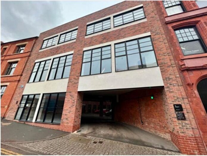 2 Bedroom Flat To Rent In The Million Pen Building, Legge Lane, Birmingham, West Midlands, B1