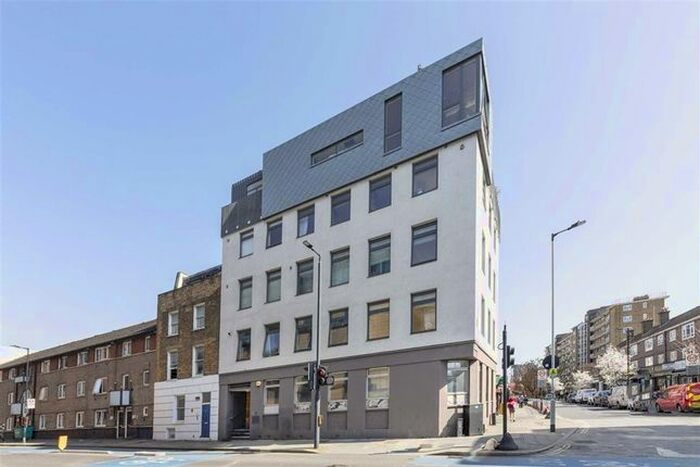 2 Bedroom Flat To Rent In Southwark Bridge Road, London SE1