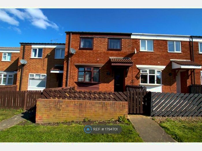 3 Bedroom Semi-Detached House To Rent In Coverdale, Hemlington, Middlesbrough, TS8