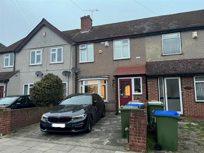3 Bedroom Terraced House To Rent In Montrose Avenue, Welling DA16