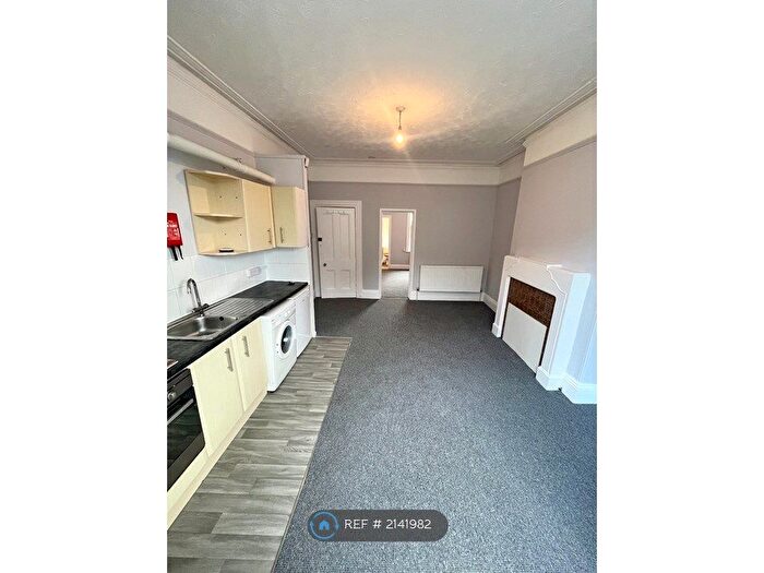 1 Bedroom Flat To Rent In Percy Terrace, Plymouth, PL4