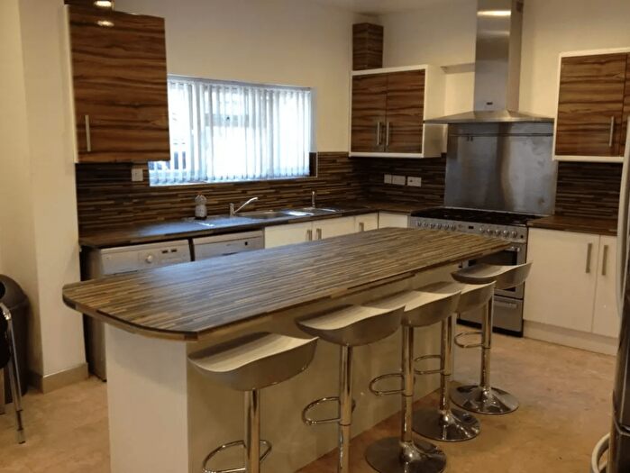 9 Bedroom Terraced House To Rent In Tiverton Road, Selly Oak, Birmingham, B29