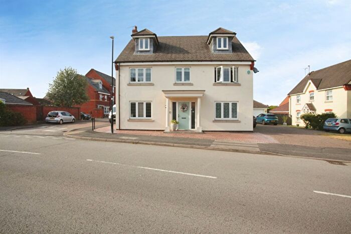 5 Bedroom Detached House For Sale In Longstork Road, Rugby, CV23