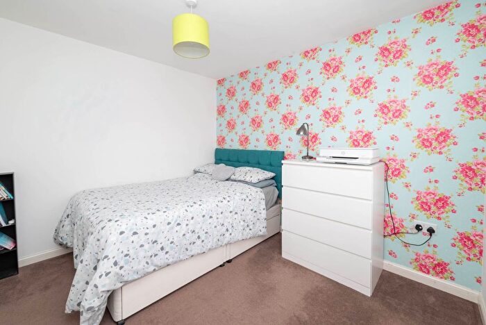 3 Bedroom End Terrace House For Sale In Dorman Avenue North, Aylesham, CT3