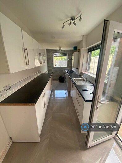 2 Bedroom Terraced House To Rent In Hulme St, Crewe, CW1