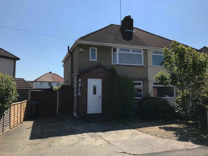 4 Bedroom Semi-Detached House To Rent In Rodney Crescent, Filton, Bristol, BS34