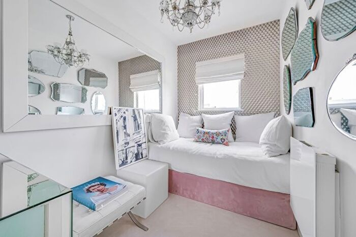 1 Bedroom Flat To Rent In Prince Albert Road, London, NW8