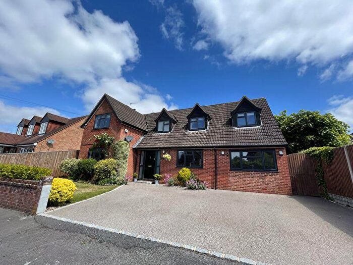 4 Bedroom Detached House For Sale In Strathcona Close, Flackwell Heath, HP10