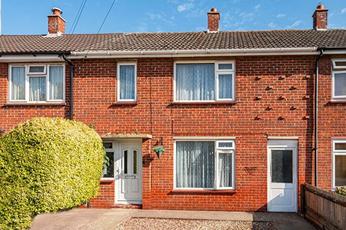 2 Bedroom Terraced House For Sale In Park Close, Burton, Christchurch, BH23