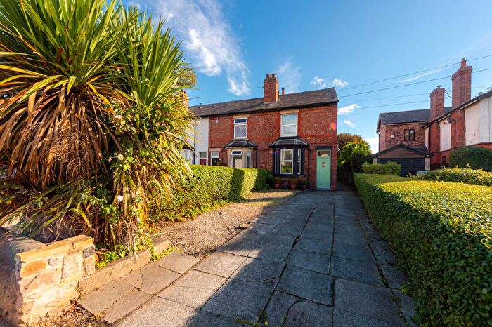 2 Bedroom End Of Terrace House For Sale In Southport Road, Ormskirk, L39