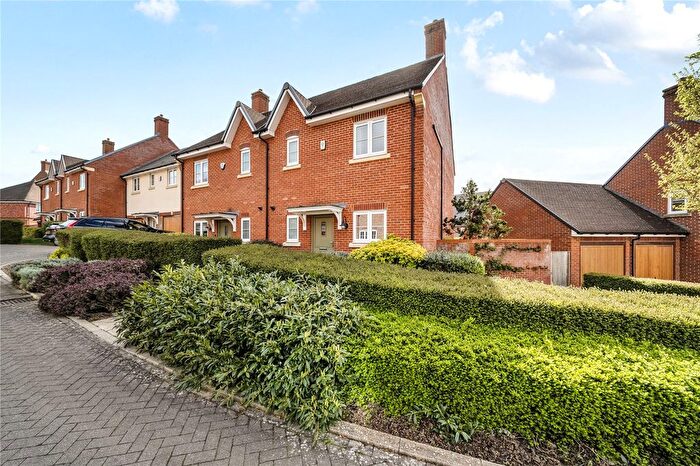 3 Bedroom Semi Detached House For Sale In Betony Rise, Warfield, RG42