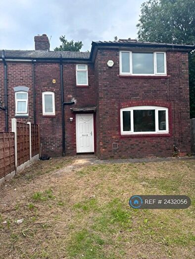3 Bedroom Semi-Detached House To Rent In Manchester, Manchester, M20