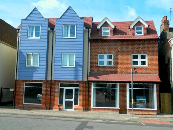 2 Bedroom Flat To Rent In St. Marys Gardens, Chesworth Lane, Horsham, RH12