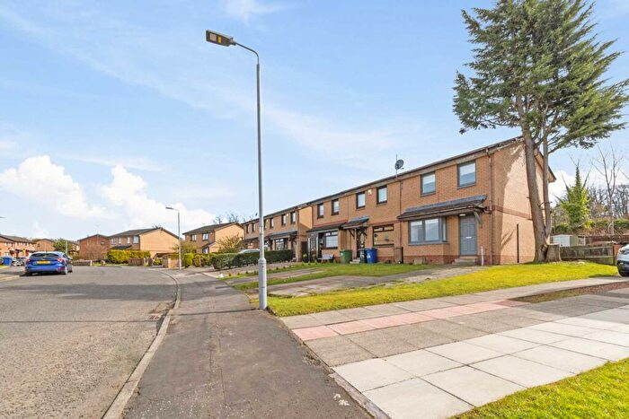 2 Bedroom End Of Terrace House To Rent In Glencoats Drive, Paisley, PA3