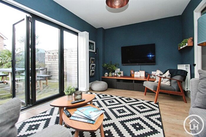 4 Bedroom Property For Sale In Bond Road, Sittingbourne, ME10