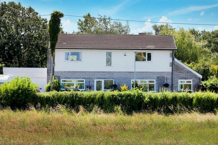 4 Bedroom Detached House For Sale In Charnleys Lane, Banks, Southport, PR9