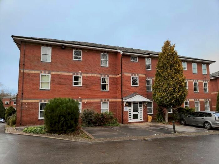 2 Bedroom Property To Rent In Northgate Lodge, Skinner Lane, Pontefract, WF8