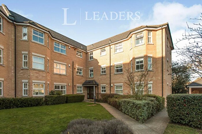 2 Bedroom Property To Rent In Regency Square, Cambridge, CB1