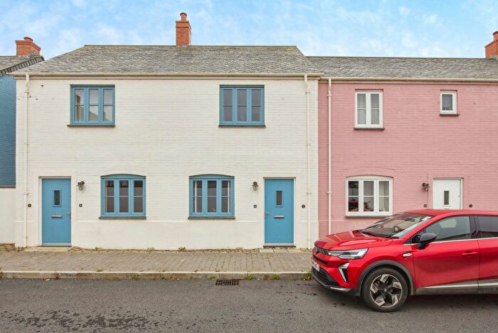 2 Bedroom Terraced House For Sale In Stret Goryan, Newquay, Cornwall, TR8