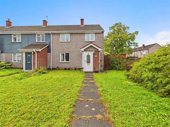 3 Bedroom Terraced House For Sale In Lovett Court, Rugeley, WS15