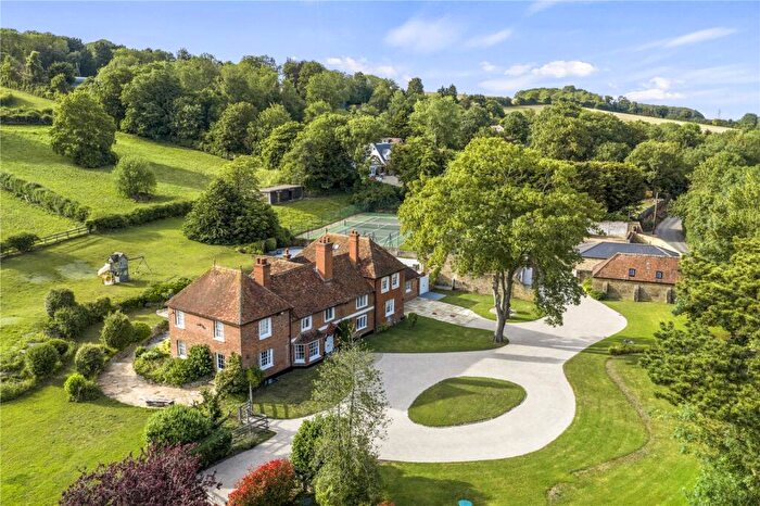 5 Bedroom Detached House For Sale In Valley Road, Fawkham, Longfield, Kent, DA3