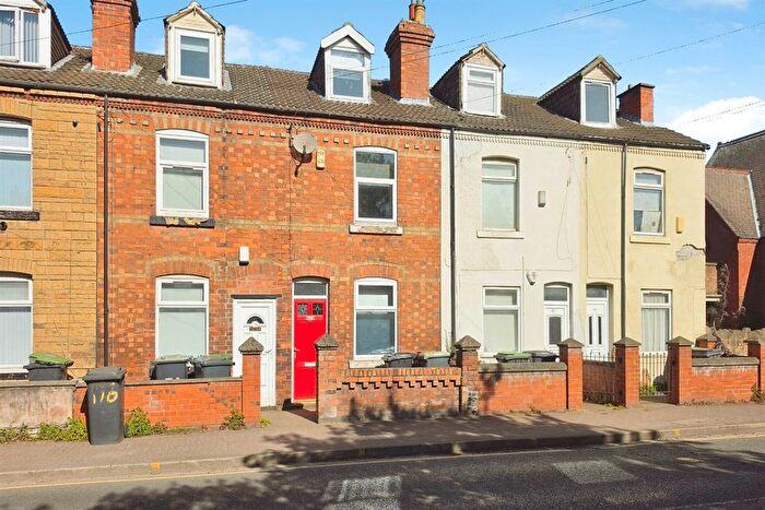 3 Bedroom Terraced House For Sale In Queens Road, Beeston, NG9