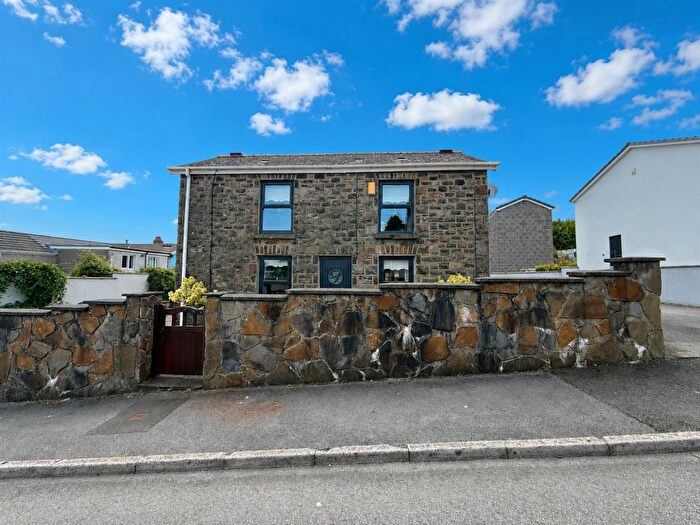 3 Bedroom Detached House For Sale In Hill Street, Aberdare, CF44
