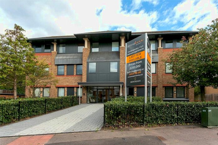 2 Bedroom Flat To Rent In Aldenham Road, Bushey, Hertfordshire WD23