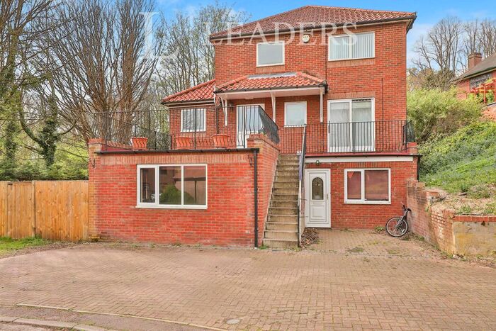 1 Bedroom Studio To Rent In Thorpe Hall Close, Norwich, NR7