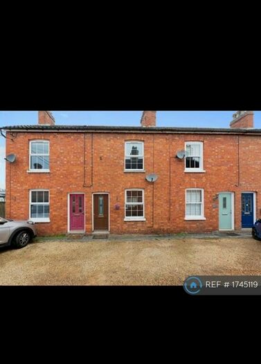 2 Bedroom Terraced House To Rent In Park View, Newport Pagnell, MK16