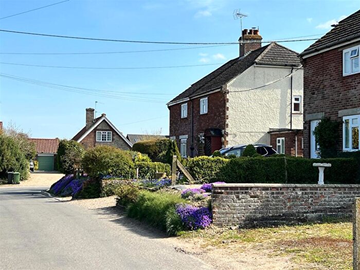 3 Bedroom Semi-Detached House For Sale In Hindringham, NR21