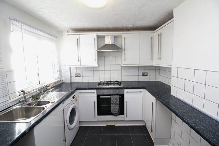 2 Bedroom Terraced House To Rent In Beeleigh West, SS14